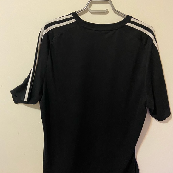 Adidas t-shirt - Picture 2 of 2